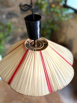 Lampada a fiore vintage beige e rossa