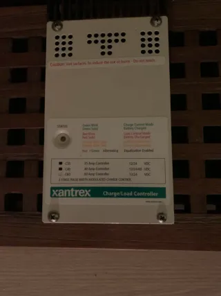 Regolatore di Carica Xantrex C35/C40/C60