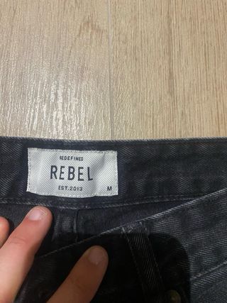 Pantalón corto vaquero Rebel negro