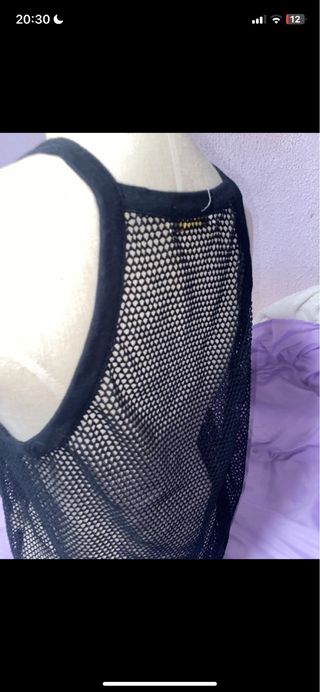 Top de rejilla negro