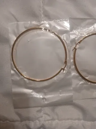 Pendientes de aro grandes dorados