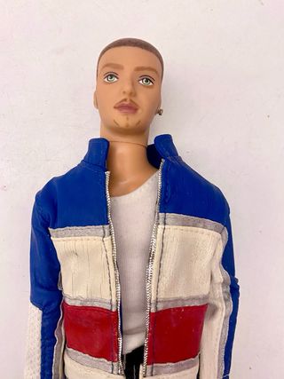 Boneco Liam Flavas 2003