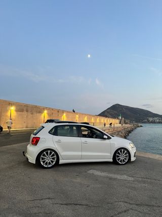 Volkswagen Polo Rline  2013