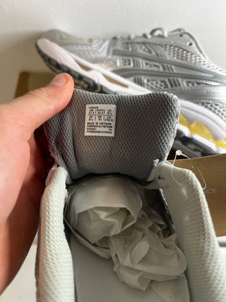 Zapatillas ASICS Gel-Kayano Unisex Nuevas