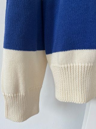 Jersey Bershka Rayas Azul Talla M