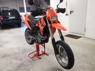 KTM 625 SMC 2006 - 13.000 km Pegatina B
