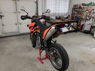 KTM 625 SMC 2006 - 13.000 km Pegatina B