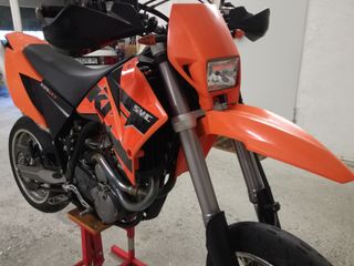 KTM 625 SMC 2006 - 13.000 km Pegatina B