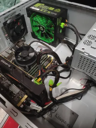 PC ASUS I7-16GB-GTX 1070-SSD-HDD juegos y estudios