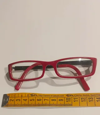 Montura de gafas roja