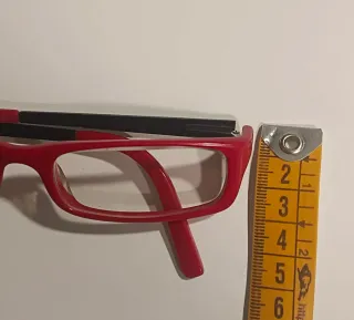 Montura de gafas roja