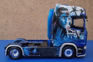 Maqueta Camión Avatar 1:43