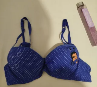 Sujetador azul con lunares. Sin estrenar