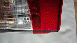 Piloto Trasero Derecho Lancia Voyager Original