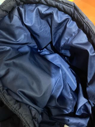 Cazadora Nike Azul y Negra Talla(147-158 cm)