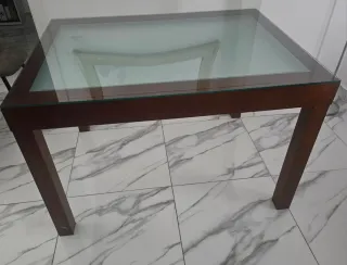 Mesa de comedor cristal y madera