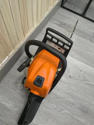 Motosierra Stihl MS 181