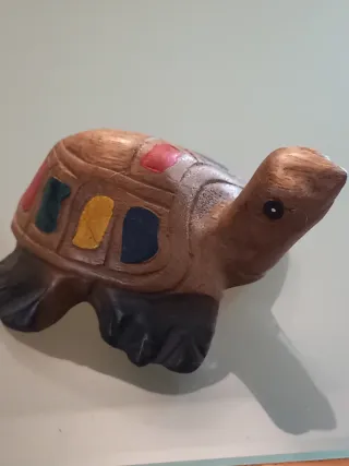 Tartaruga Kenyota legno scolpito dipinto