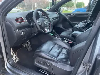 Volkswagen Golf GTI aniversario 35 versión 2011