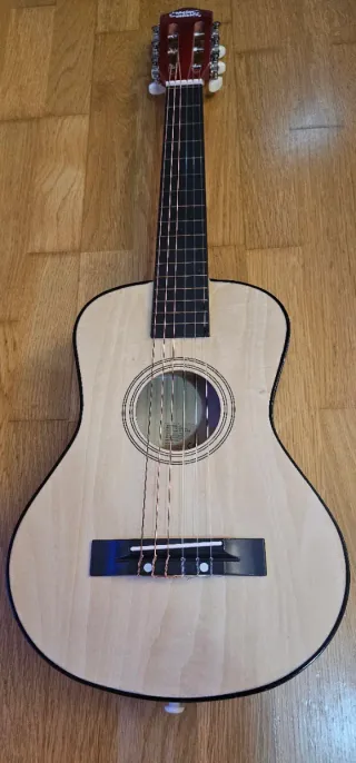Guitarra infantil