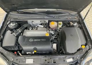 Opel Vectra 2004