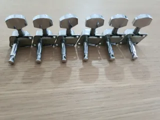 Meccaniche per chitarra elettrica cromate