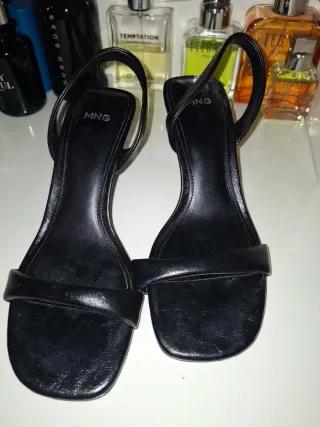 Sandalias MNG Negras