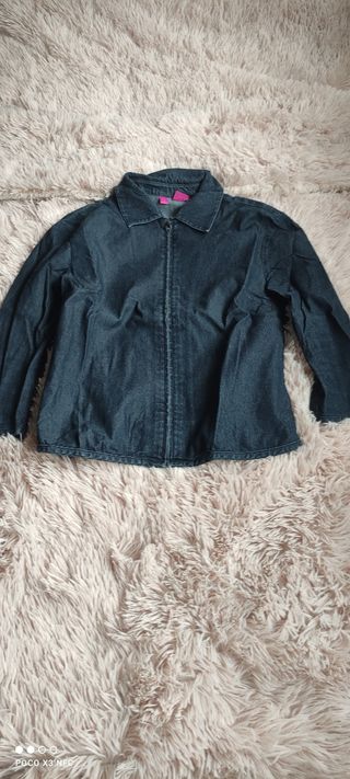 Cazadora vaquera Mango años 2000 ultrarara.