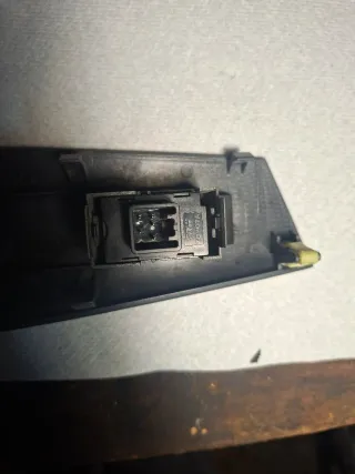 Mando Elevalunas Toyota Corolla 2003