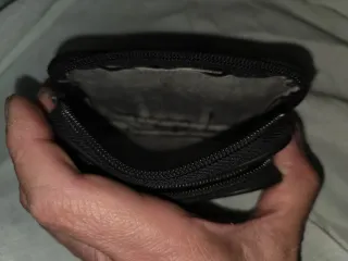 Mini riñonera/monedero negro