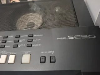 Piano Yamaha PSR-S650