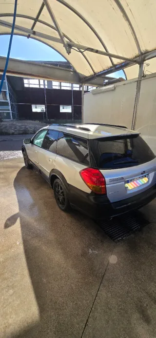 Subaru Outback 2004
