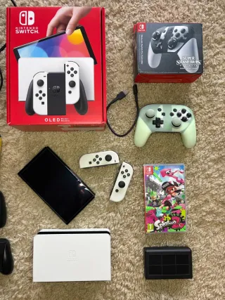 Nintendo Switch OLED Blanca + Mandos + Juego