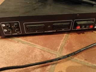 Equipo amplificador de Karaoke con 2 Micrófonos