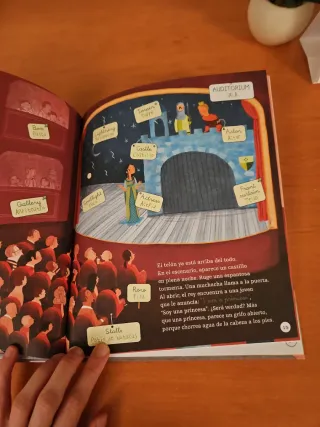 Nina en el teatro inglés (English and Spanish E...