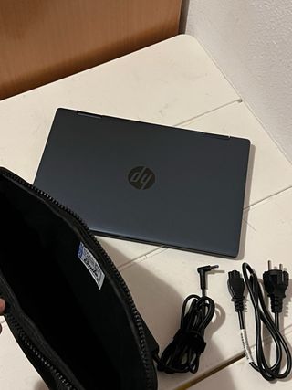 Ordenador HP Pavilion Gris/Azul Marino