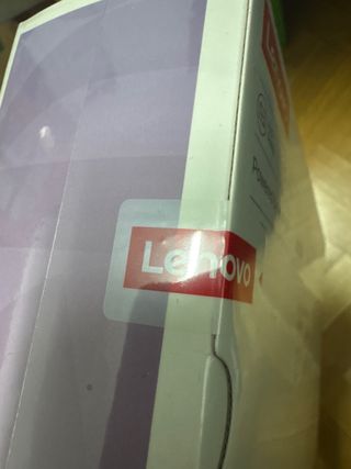 Lenovo Tab + Funda Transparente Nueva PRECINTADA.