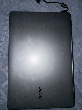 Portátil Acer i3 4GB RAM