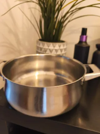 Olla Magefesa 8L + 2 Cacerolas