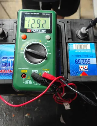 Batería coche AD 562.59 12V 62Ah 640A