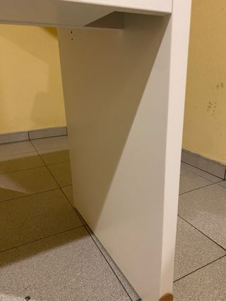 2 escritorios blancos 73x50cm + sillas