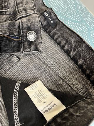 Shorts vaqueros vintage Kaotiko – estilo años 90 –