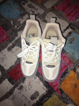 Louis Vuitton LV Skate Sneakers Grigio taglia 45eu