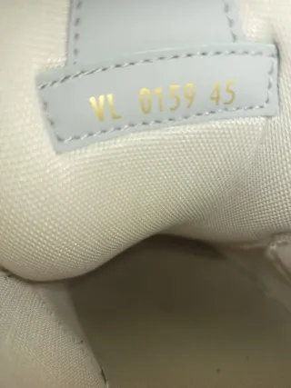 Louis Vuitton LV Skate Sneakers Grigio taglia 45eu