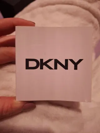 Reloj DKNY plateado