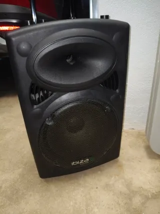 Altavoz Ibiza Sound Autoamplificado Negro