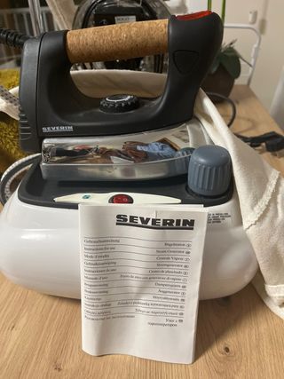 Severin Central de Planchado 2000W