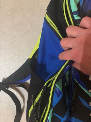 Mochila deportiva Nabaji azul y multicolor