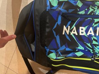 Mochila deportiva Nabaji azul y multicolor