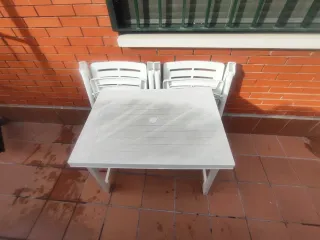 Mesa y 2 Sillas Terraza Plástico Blanco
